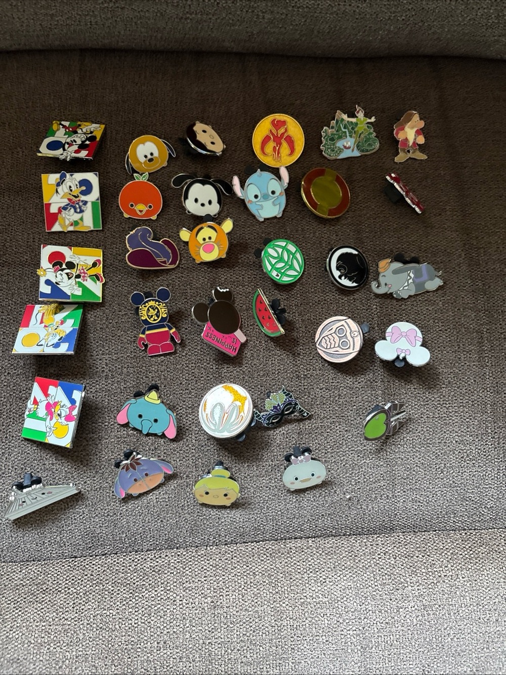 Disney Trading Pins - Lot Of 33 100% Tradable At Disney Parks
